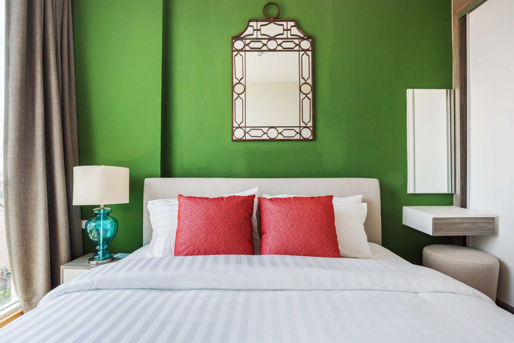 Favstay - The Base Downtown Phuket Dış mekan fotoğraf
